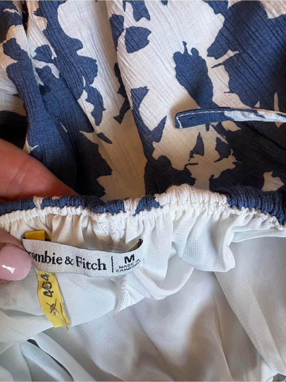 Abercrombie & Fitch Blue and White Floral Cutout Maxi Dress - Picture 7 of 7